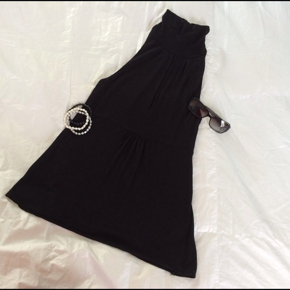 Banana Republic Sleeveless Top