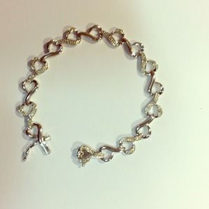 Diamond & sterling silver 7" heart bracelet