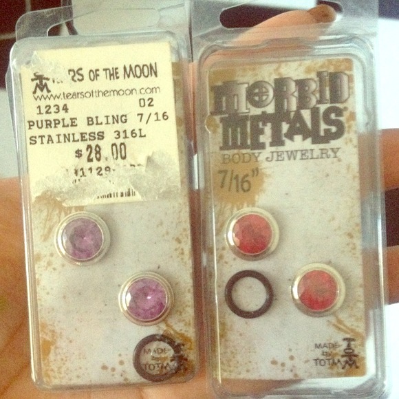 7/16 plugs
