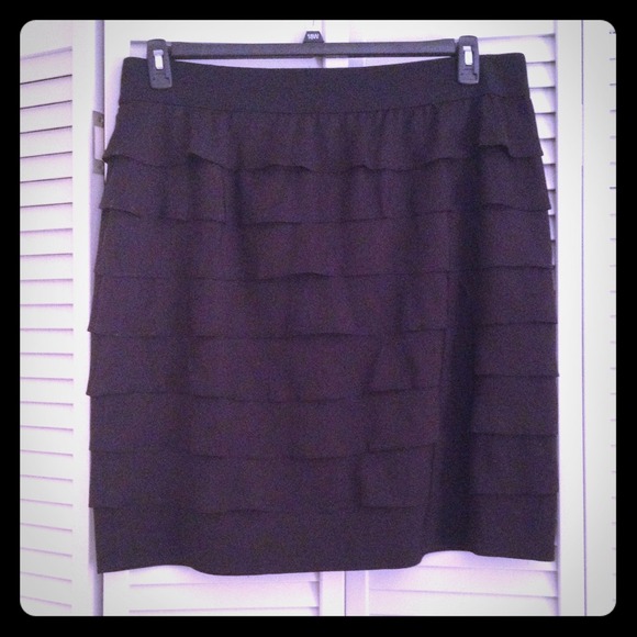 Cute Black Ruffled Skirt