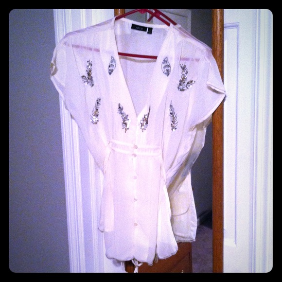 ❌Bundled❌Cream peasant blouse!