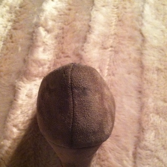 ❌bundled❌Taupe heels! - Picture 3 of 3