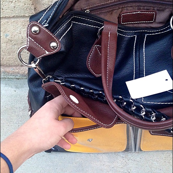 ❗SOLD IN BUNDLE❗Lemon Zest Handbag - Picture 3 of 4