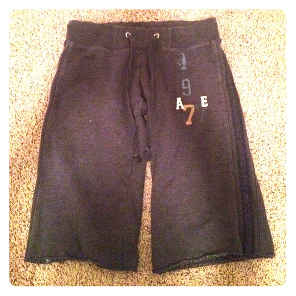 American eagle lounge shorts