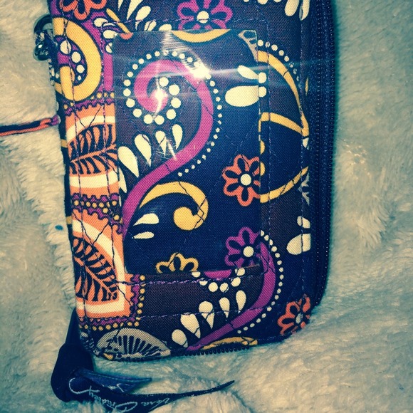 Vera Bradley all in one wristlet