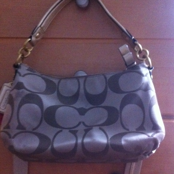 Coach Purse - Picture 2 of 2