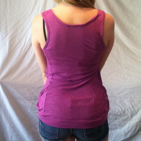 Purple Tank with Pockets - Picture 3 of 3