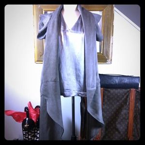 🔥❤️ I SUPPORT LOCAL DESIGNERS; FREI, A GREY WRAP