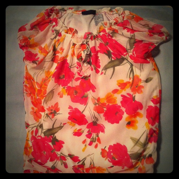 Tops - Purchased to small & could not return w/o tags