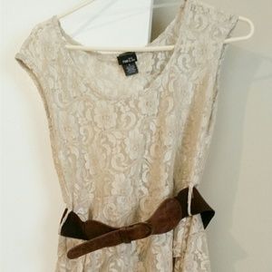 Lace top with brown belt