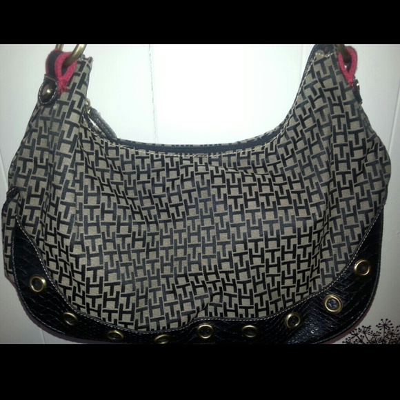 Tommy Hilfiger handbag