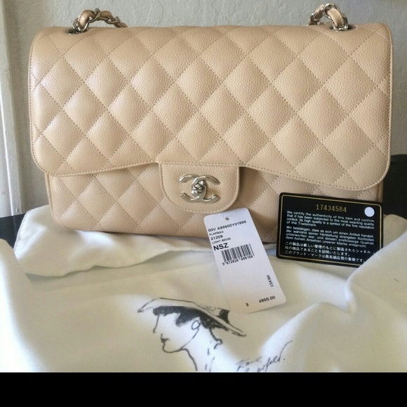 SOLD: Chanel Jumbo Flap bag