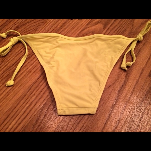 Fringe Bikini - Picture 4 of 4