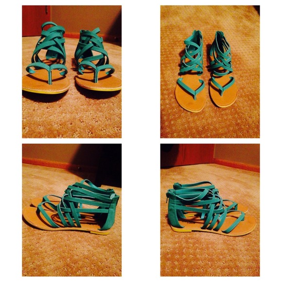 Adorable sandals from Charlotte Russe! Never worn! - Picture 1 of 1