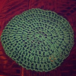 ✋RESERVED❗️✋turquoise blue handmade crochet beret