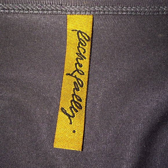 Dress- - Picture 2 of 4