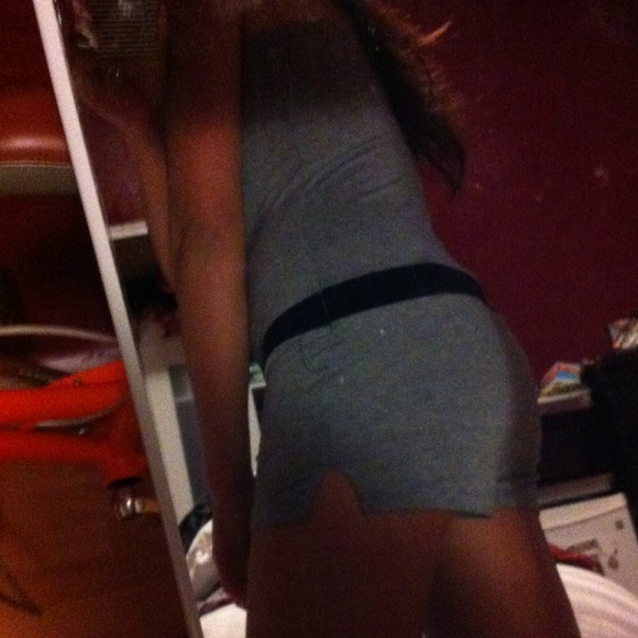 Jumper - Picture 2 of 3