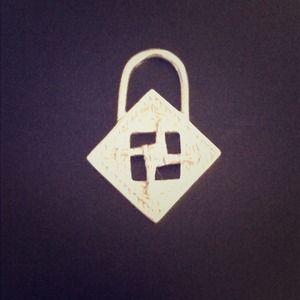 Silver Celtic pendant for necklace