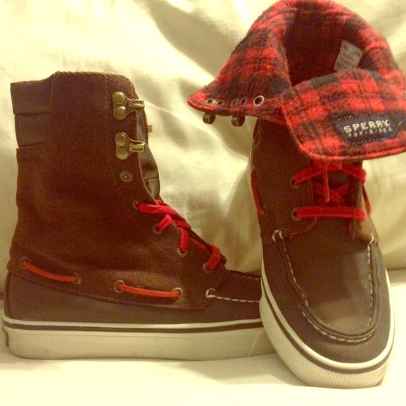 Sperry boots