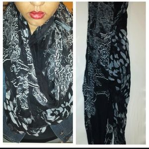 Express Scarf