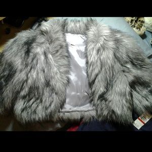 🎉🎉🎈🎈HOST PICK🎈🎈🎉🎉 Michael Kors Faux Jacket