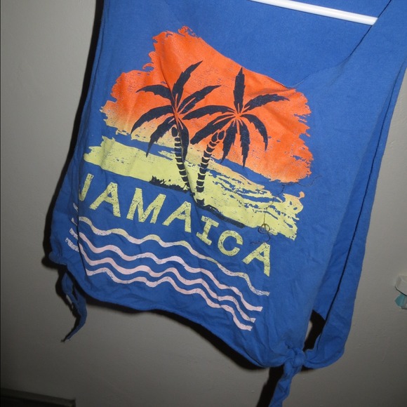 Jamaica graphic tee- cut and cropped