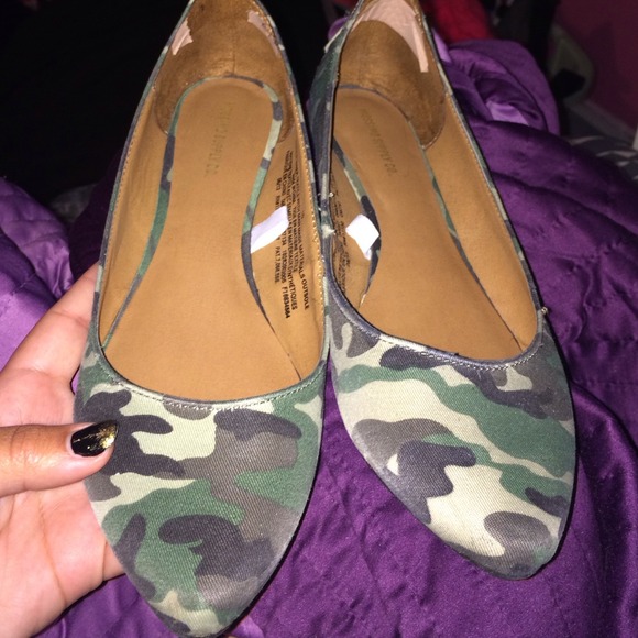 ⚡️SALE ⚡️Pointed Toe Flats