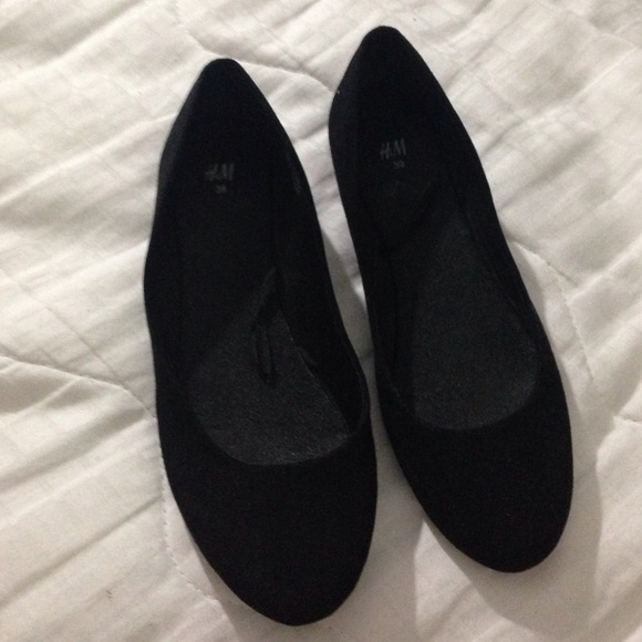 🚫TRADED🚫H&M black flats