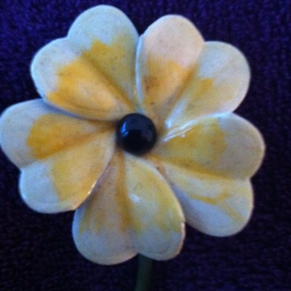 Original by Robert Vintage Enameled Flower Pin - Picture 2 of 4