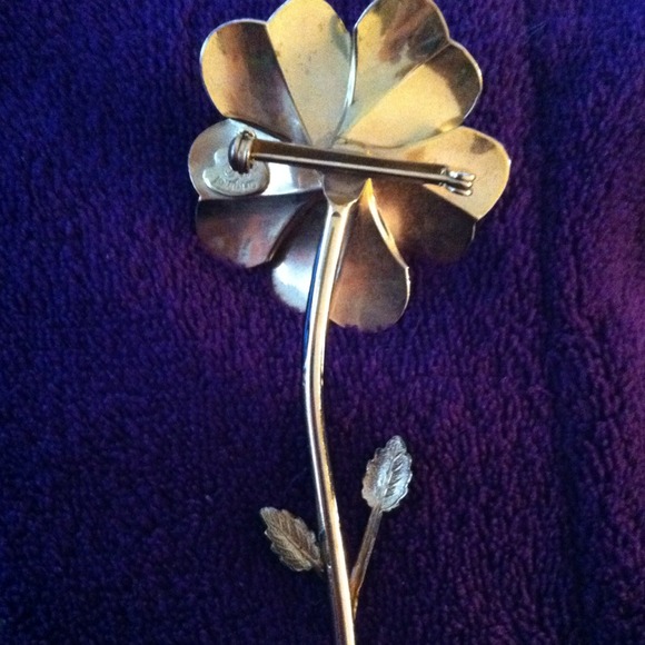 Original by Robert Vintage Enameled Flower Pin - Picture 3 of 4