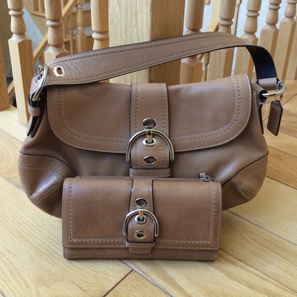 Coach Handbags - Purse/wallet