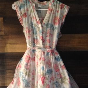 Beautiful spring/summer dress