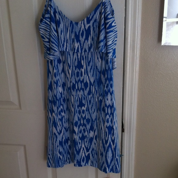 Tart Low back dress size s