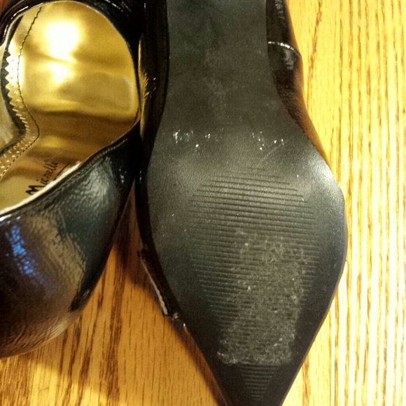 Shoes - Picture 2 of 3