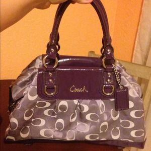 SOLD!!!! Authentic Coach Ashley Signature Satchel