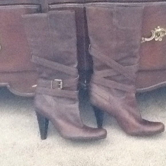 BCBG girls leather brown BootsReduced