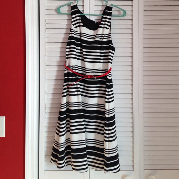 NWT Merona black and white dress