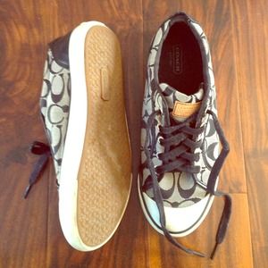 Coach lace up shoes