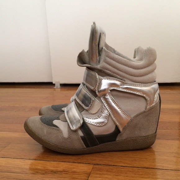 ❌SOLD❌Steve Madden heel sneakers, wedge sneakers