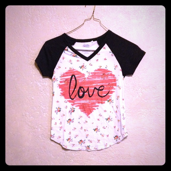 Love t-shirt ❤️