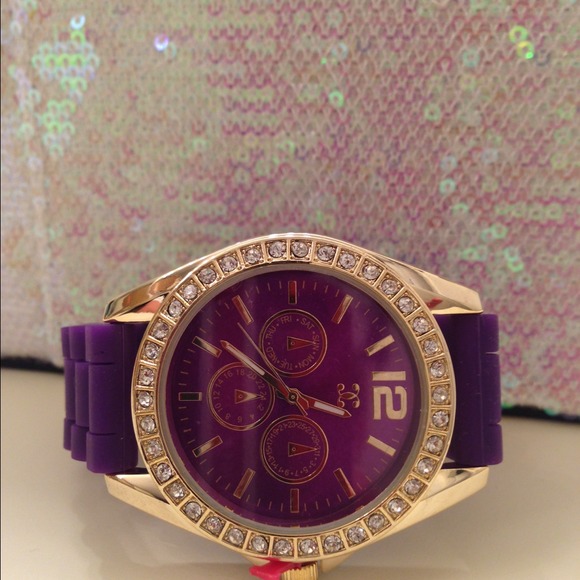 New watch perple😘