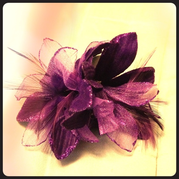 Purple flower hair pin