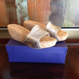 Wedge cork platform sandal