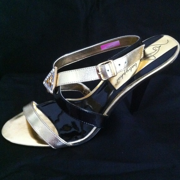 Baby Phat heels AND coin purse! REDUCED TODAY $40!