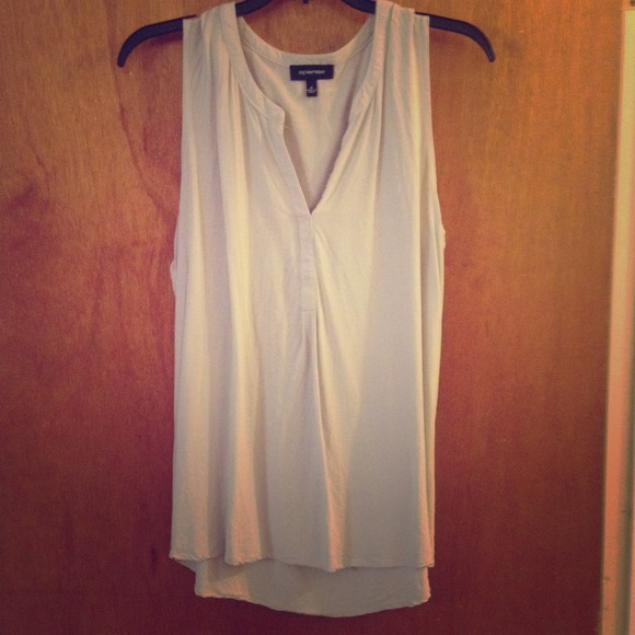 Loose light grey tank