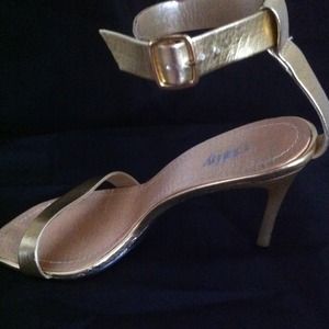 Cathy Jean heels