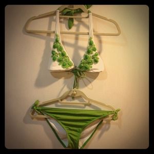 Victoria secret tie bikini 👙☀