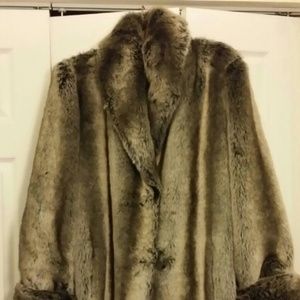 Alpine Studio Faux Silverfox