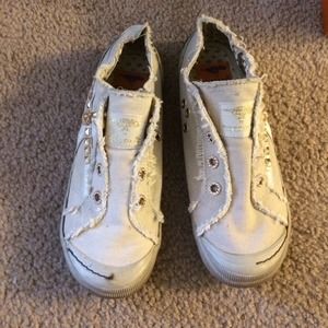 rocket tennis shoes rocket rocket denim shoes from s closet on poshmark rocket tennis shoes rocket rocket denim shoes from s closet on poshmark