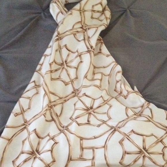 J McLaughlin wrap top